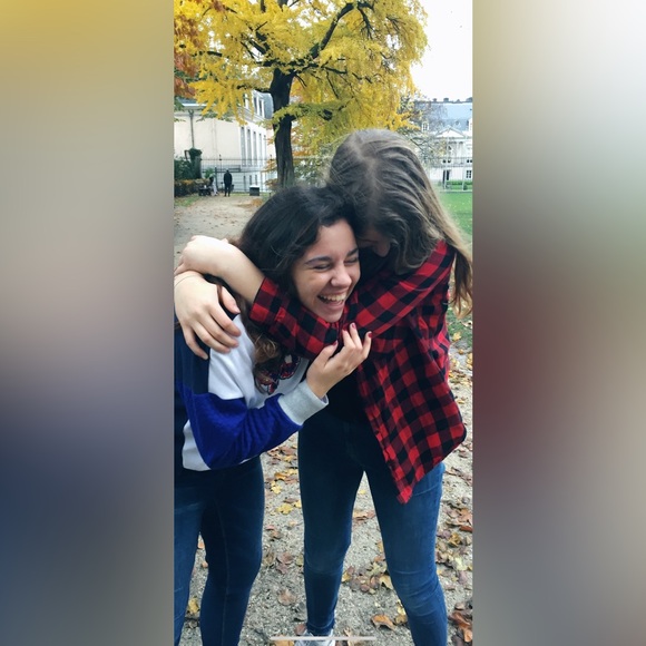 Meet your Posher, Hannah - Picture 5 of 11